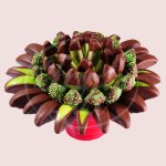 Аранжировка с плодове и шоколад - подарък за Свети Валентин